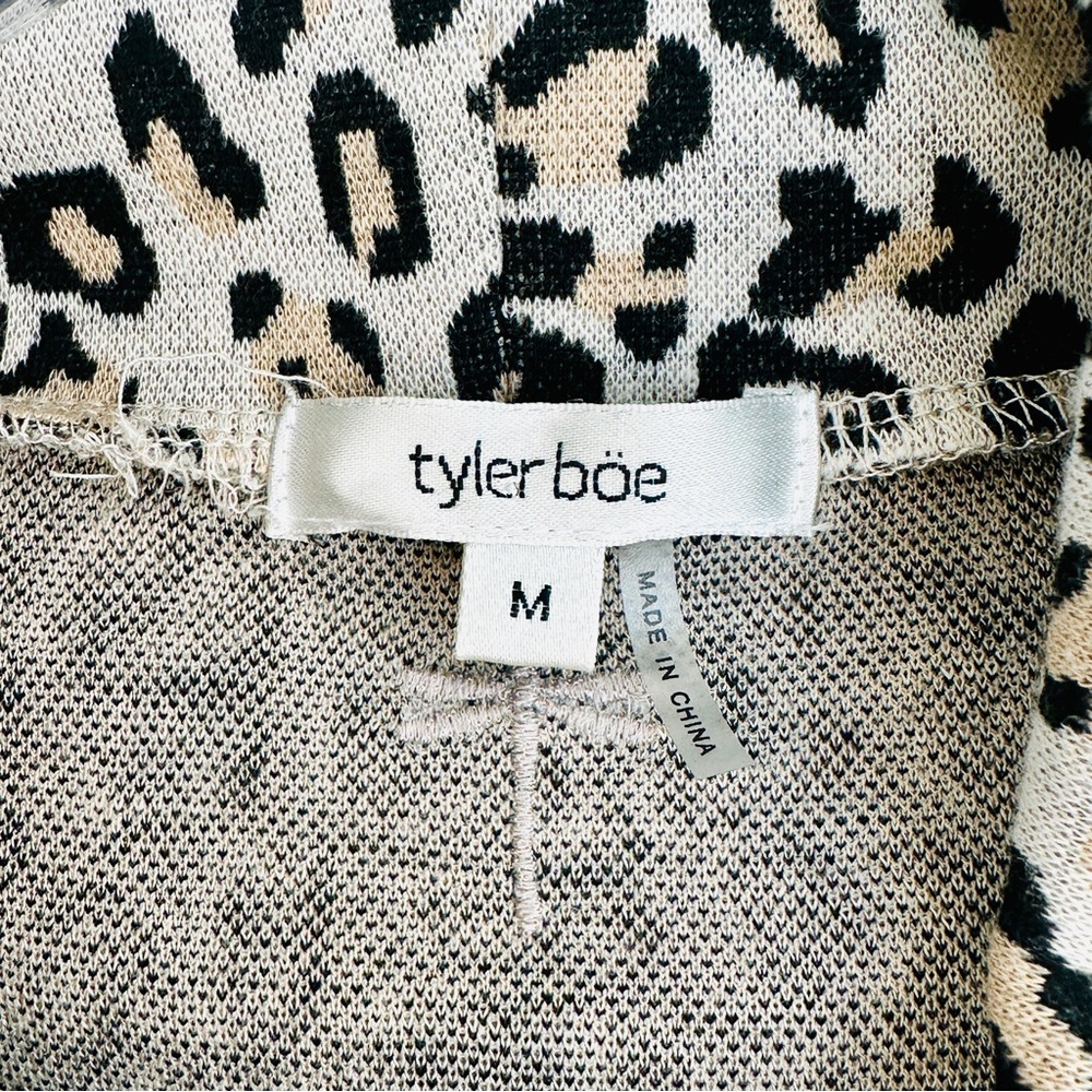Tyler Boe Leopard Print Cowl Neck Dress Tunic Size Medium - Picture 3 of 5